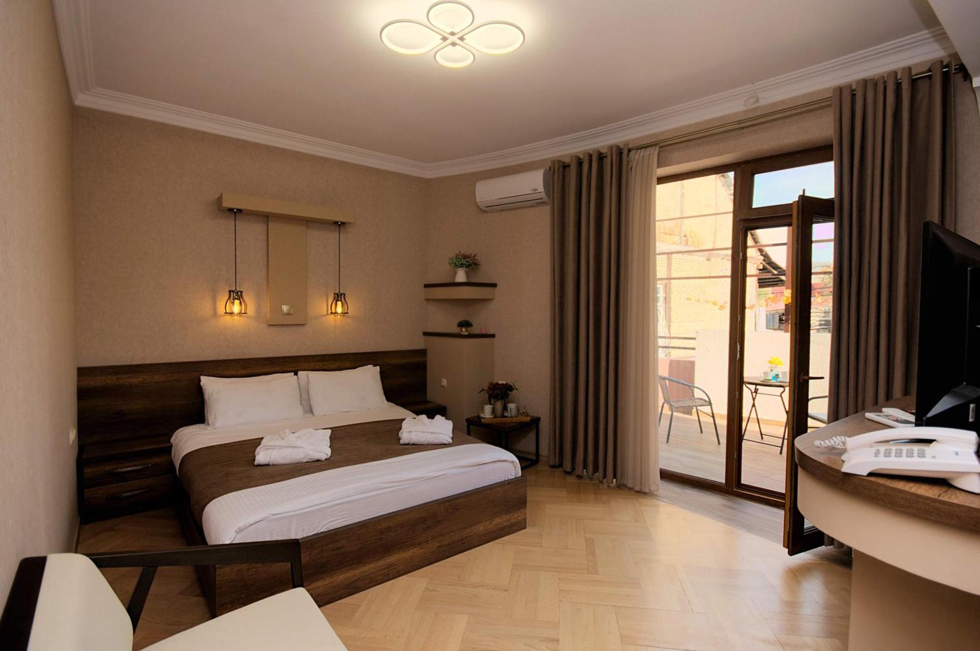 Hotel Livin تبليسي المظهر الخارجي الصورة