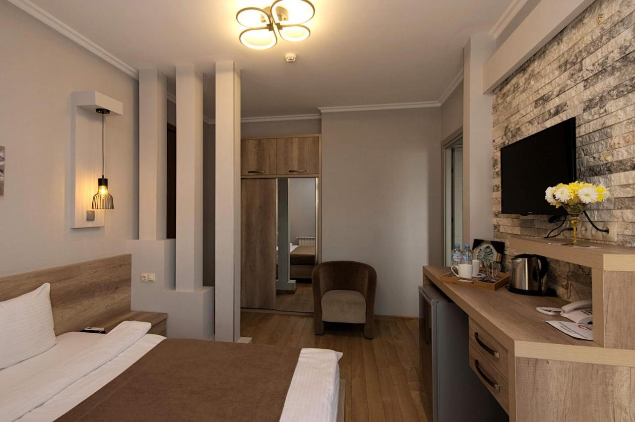 Hotel Livin تبليسي المظهر الخارجي الصورة