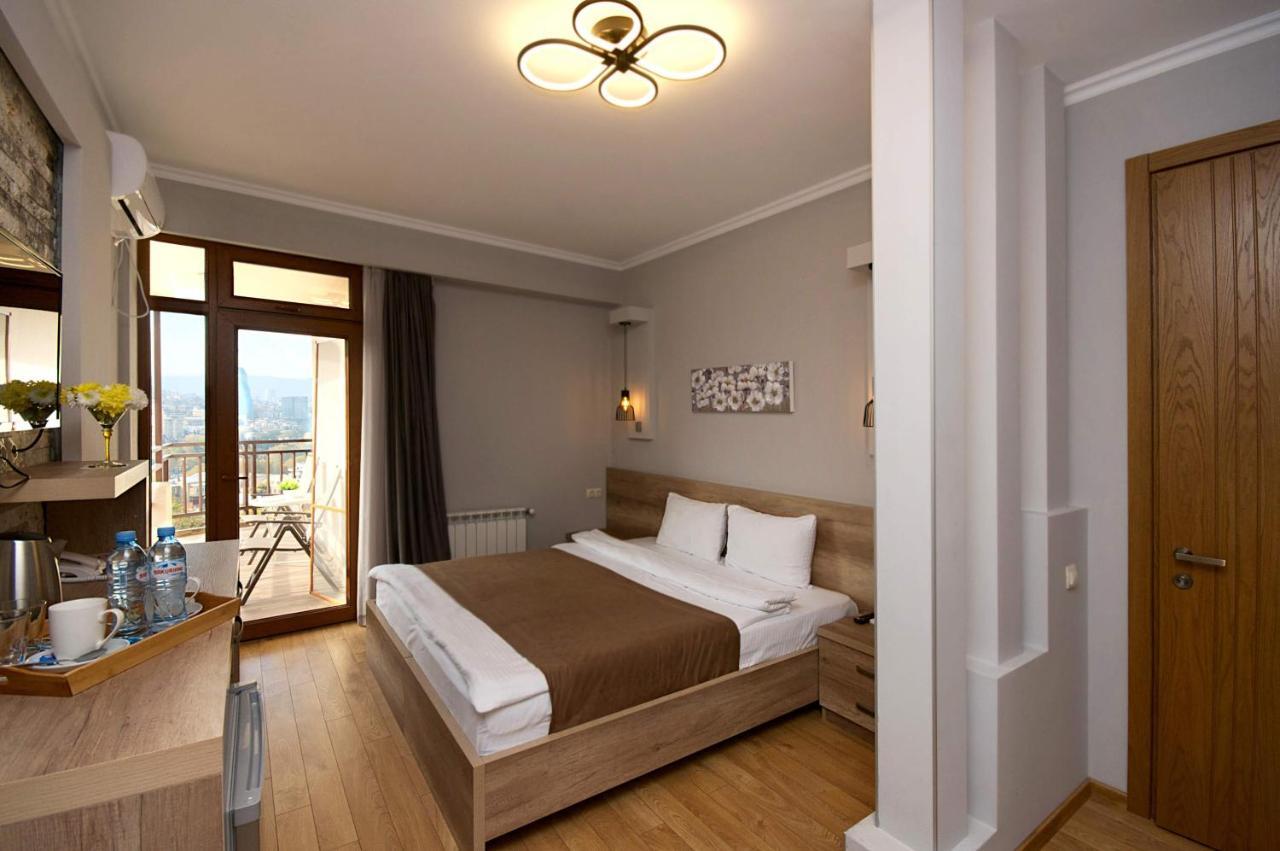 Hotel Livin تبليسي المظهر الخارجي الصورة
